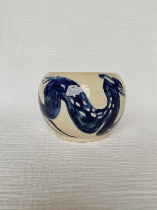 tasse en céramique représentant un faon