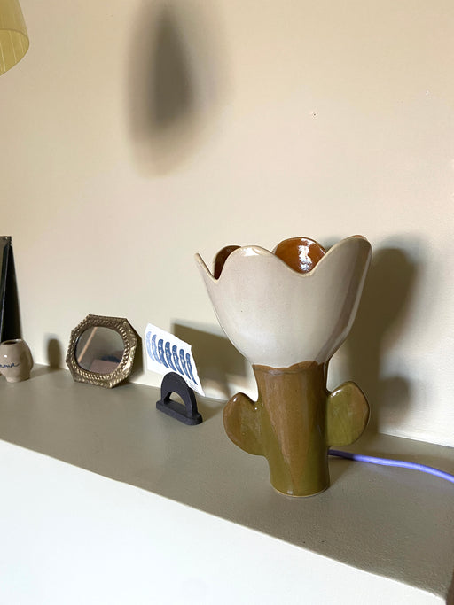 Lampe tulipe en céramique 
